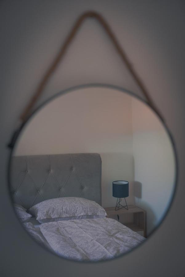 Апартаменты Mila Apartman Джяково Экстерьер фото